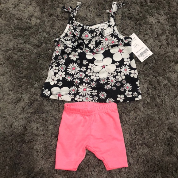 Carters 2 piece Brand New - Picture 2 of 3